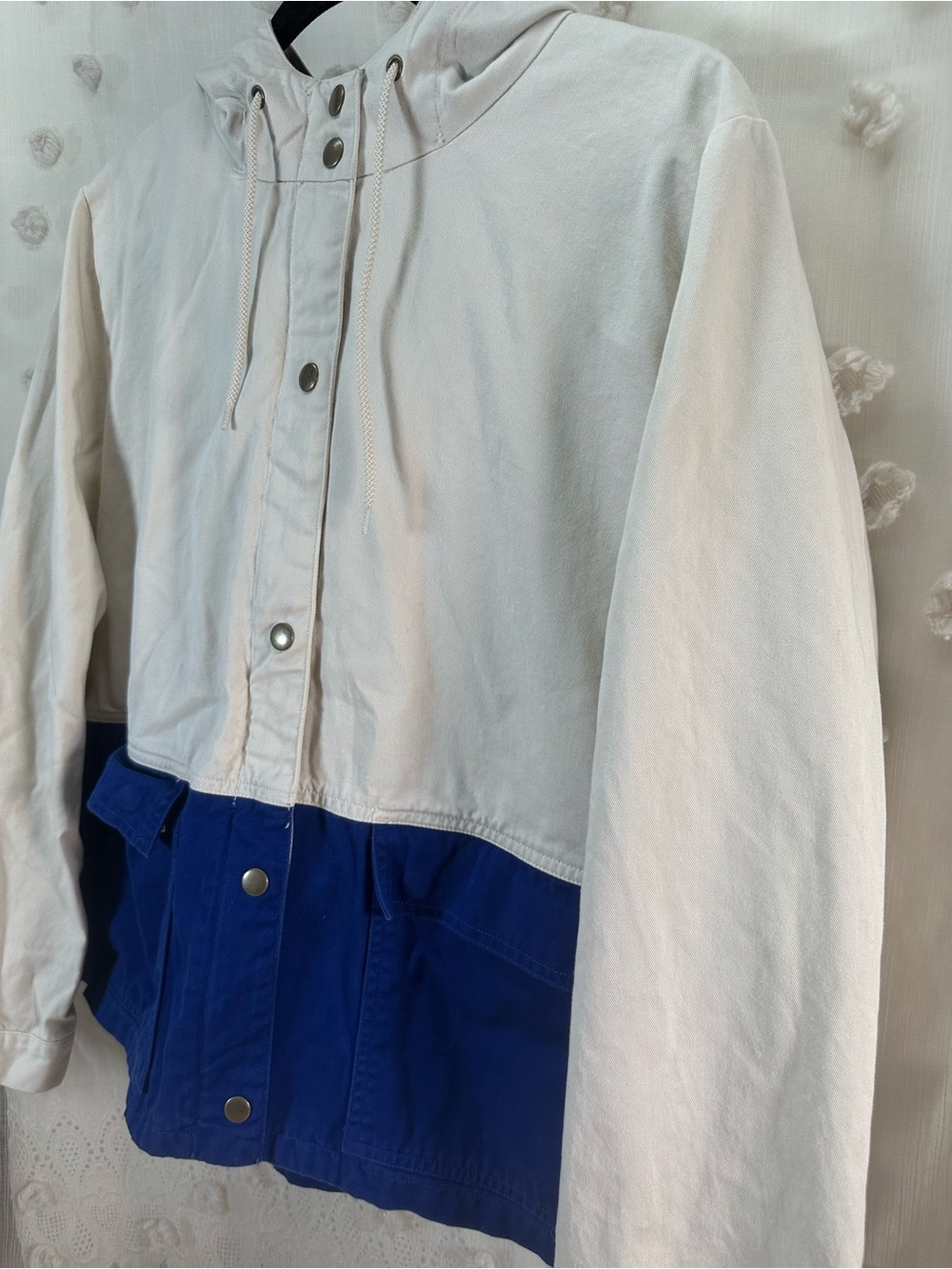 J. Crew Women’s Two-Tone Hooded Utility Jacket in White and Blue Size Medium - Picture 3 of 11